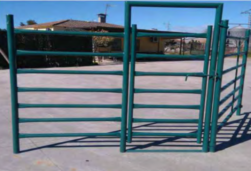 Telera vacuno con puerta de paso para corrales